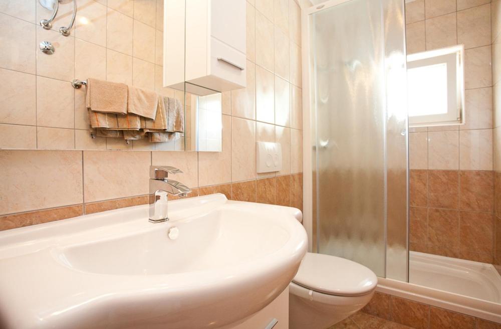 Apartments Mato Крк Экстерьер фото