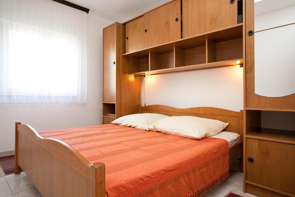 Apartments Mato Крк Экстерьер фото